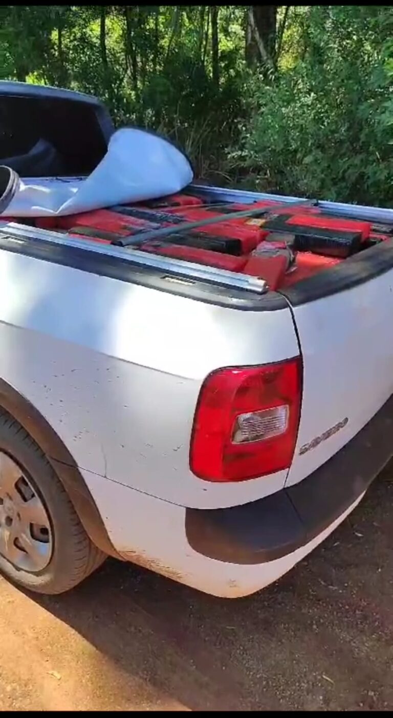 Veiculo Apreendido com drogas apreendido pela PRF